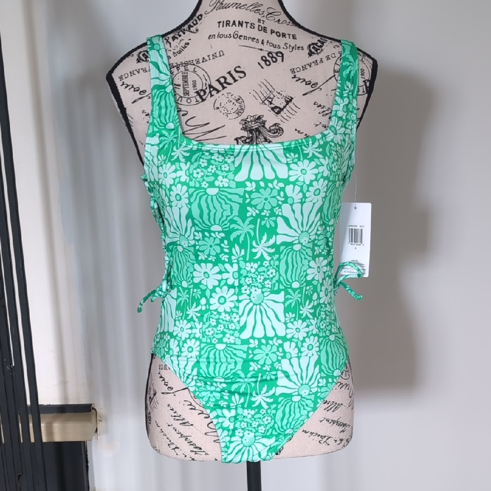 HURLEY | Women's Green Floral Tie Up Sides Square Neck Medium Coverage One Piece